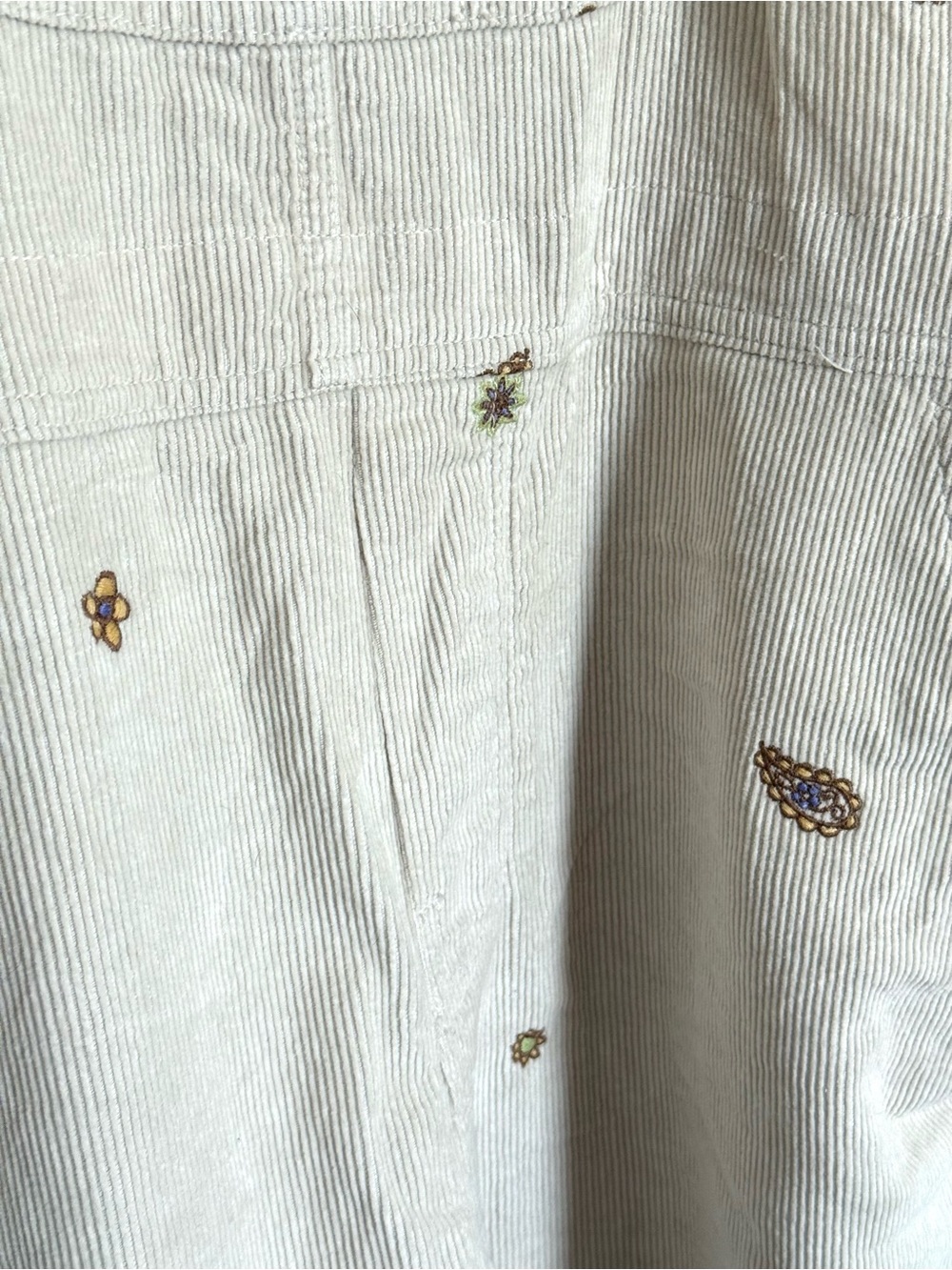 Vans Ground Work Hollywell Corduroy Embroidered Overalls Ivory Cream Medium - Picture 11 of 16